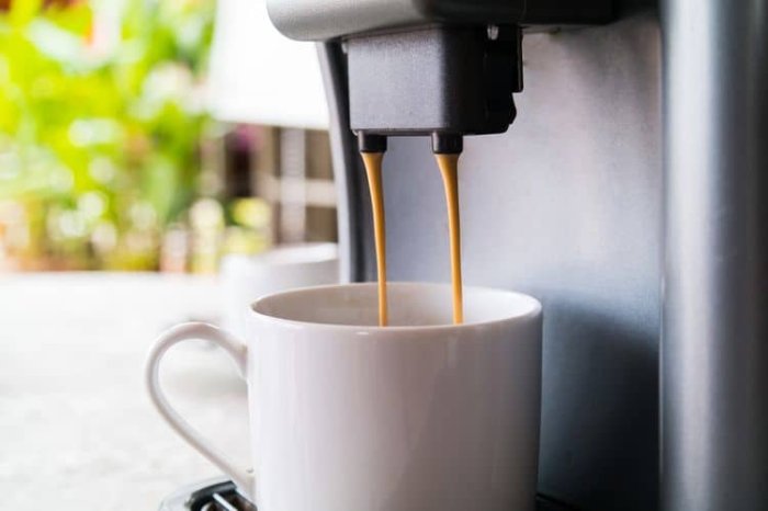 Modelové rady automatických kávovarov DeLonghi