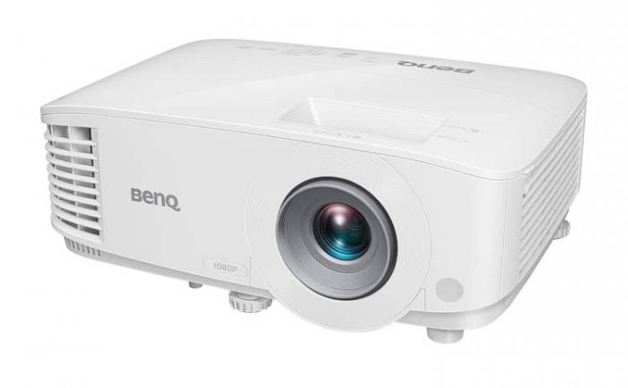 Benq MH733 recenzia