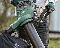 Elektrický vysávač lístia Bosch UniversalGardenTidy 0.600.8B1.000