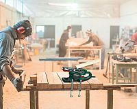 Pásová brúska Parkside PBSD 600 A1 recenzia