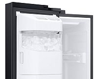 Dvojvrstvová chladnička Samsung RS67A8811B1