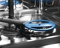 Electrolux EEM48320L umývacie rameno