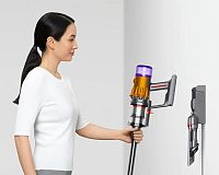 Vysávač Dyson V12 Slim Absolute recenzia