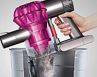 Bezvreckový tyčový vysávač Dyson V6 Motorhead