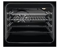 Indukčný sporák Electrolux LKI564202W rúra