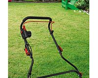 Parkside elektrický vertikutátor PLV 1500 B1 madlo