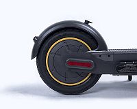 Elektrická kolobežka Ninebot Segway MAX G30 kolesá