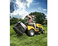 Záhradný traktor so zadným vyhadzovaním Riwall PRO RLT 92 T