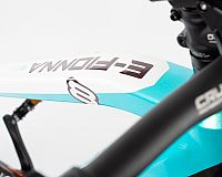 Crussis e-Fionna konštrukcia