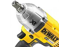 Rázový uťahovák DeWalt DCF899P2