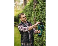 Aku nožnice na živý plot Makita DUH523Z recenzia