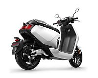 Elektroskúter NIU MQi GT recenzia