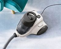 Bezvreckový vysávač Electrolux EC41-2SW recenzia