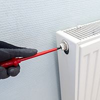 Ako odvzdušniť radiátor